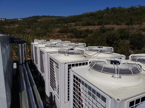 安裝完畢的AQUA愛克空氣源熱泵 安裝完畢的AQUA愛克空氣源熱泵