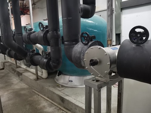 貴州醫(yī)科大學(xué)采用愛克過濾砂缸 貴州醫(yī)科大學(xué)采用愛克過濾砂缸