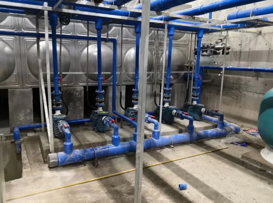 愛克泳池水處理設備實拍 愛克泳池水處理設備實拍