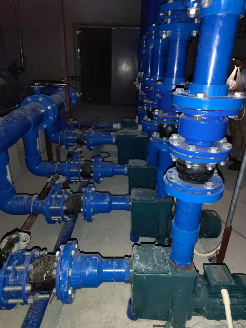 泳池設備 泳池設備