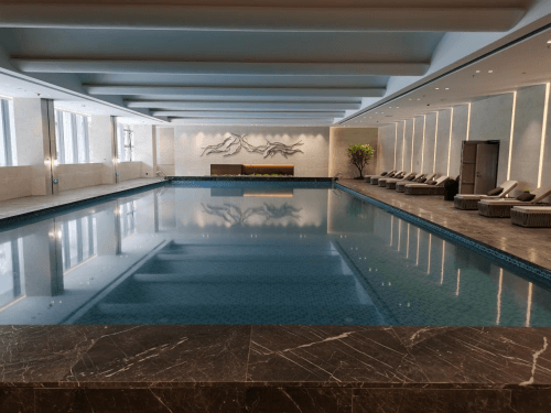 室內(nèi)游泳池 室內(nèi)游泳池